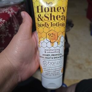 Honey & Shea Body Lotion - Golden Yellow